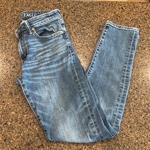 Men’s American Eagle AirFlex+ Athletic Skinny Jeans